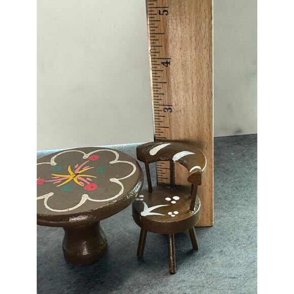 vintage dollhouse furniture table and two chairs set painted wood - Picture 6 of 7